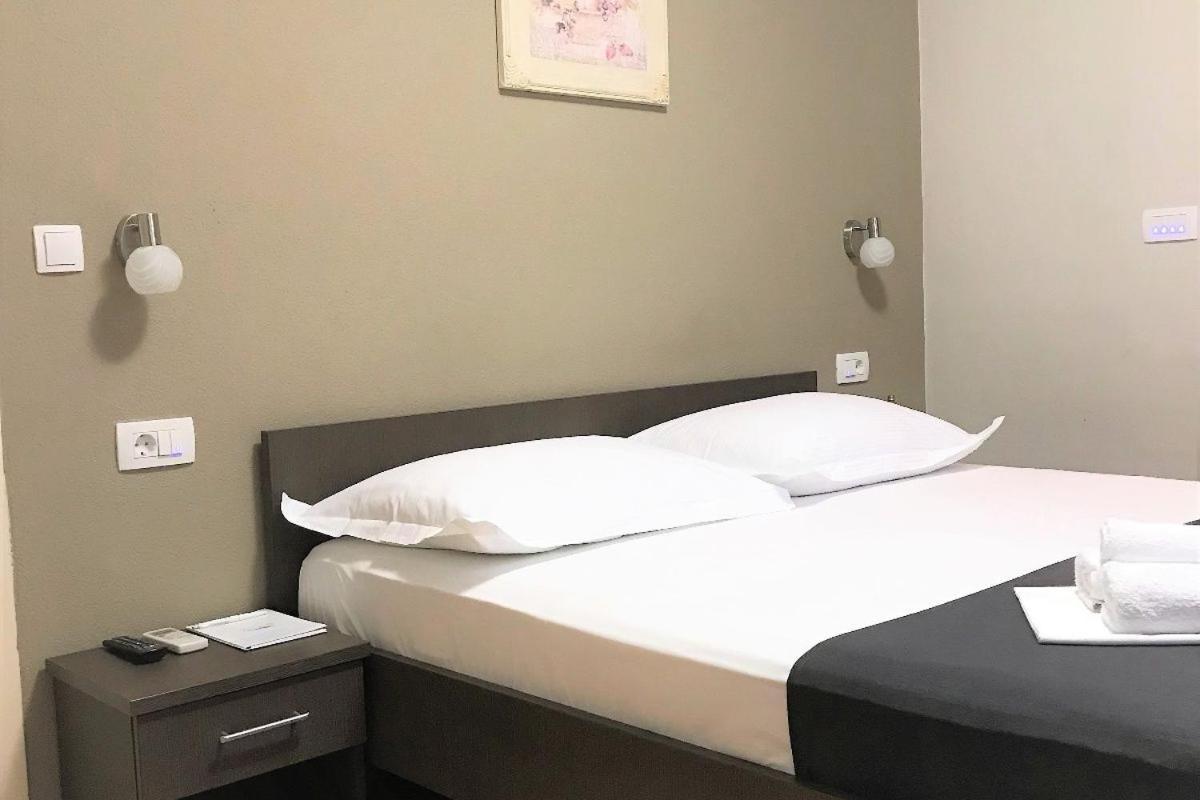 Berulia Rooms Brela Kültér fotó